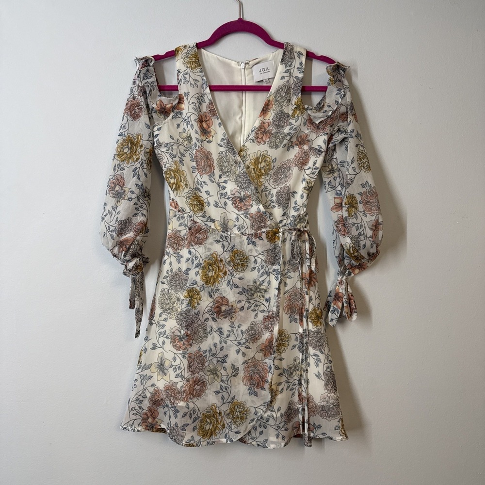 J.O.A. Cold‎ Shoulder Wrap Dress Flirty Romantic Tie Waist Boho Cottagecore XS